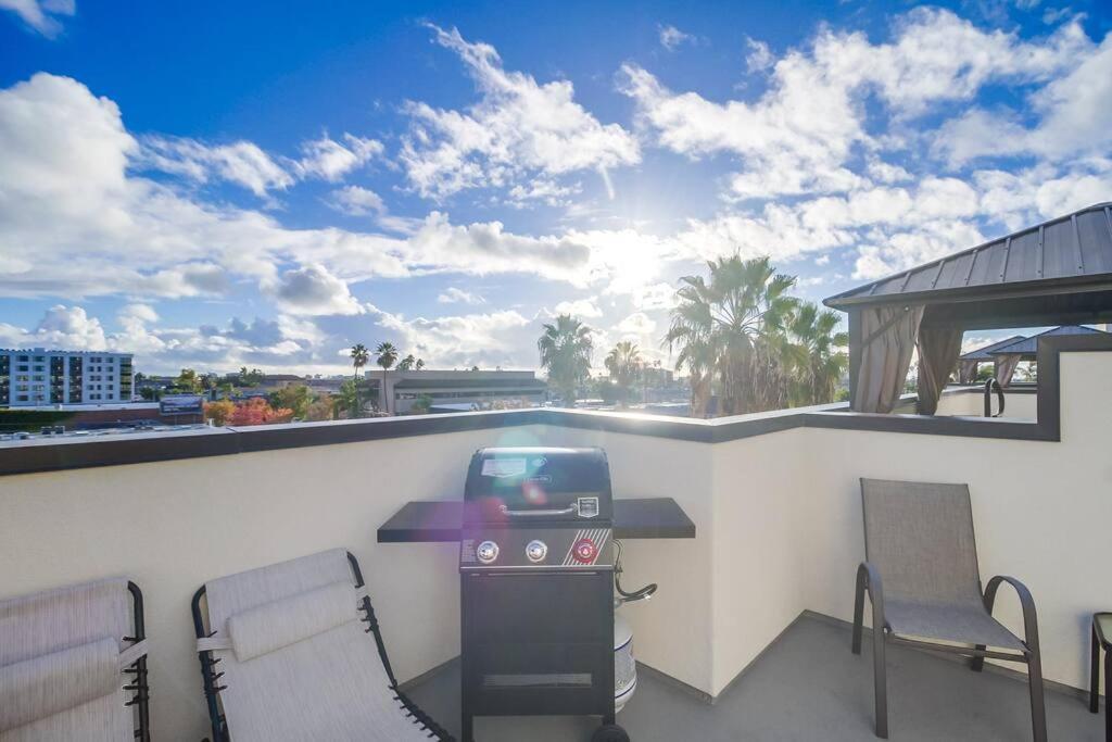 Park Blvd Paradise 303 King Bed With A Private Spa San Diego Esterno foto