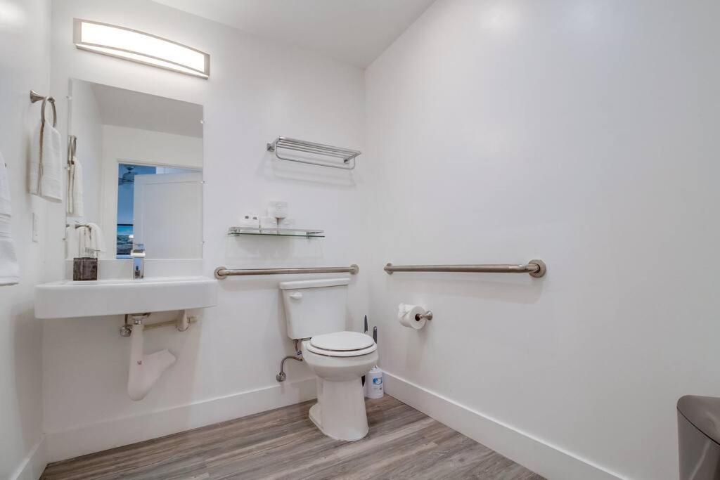 Park Blvd Paradise 303 King Bed With A Private Spa San Diego Esterno foto